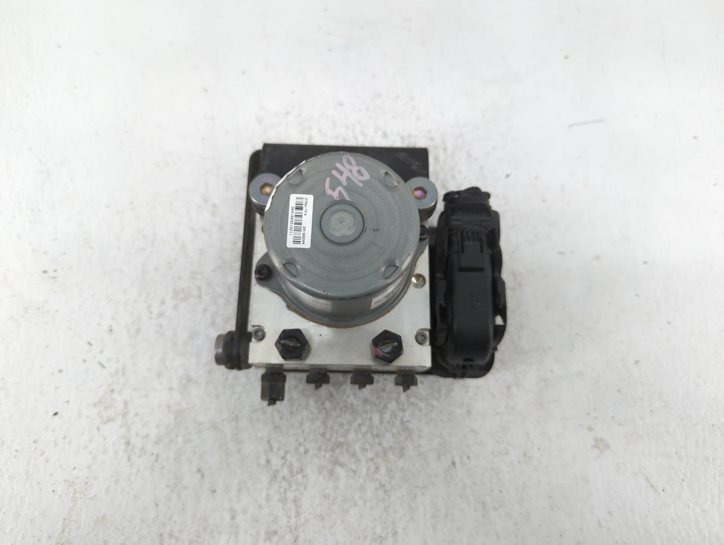2017-2018 Hyundai Santa Fe ABS Pump Control Module Replacement P/N:58920-B8AC0 Fits Fits 2017 2018 OEM Used Auto Parts - Oem