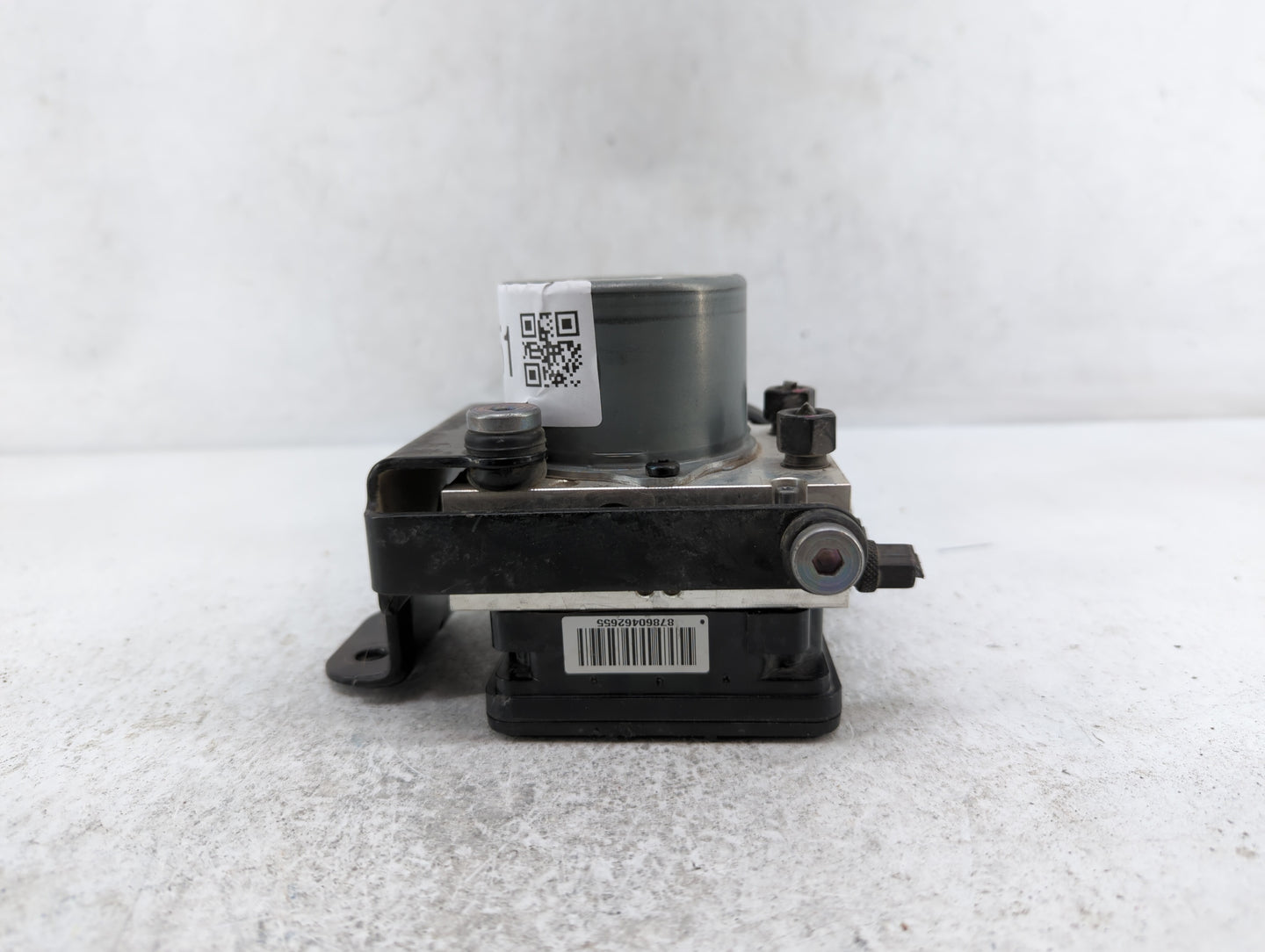 2017-2018 Hyundai Santa Fe ABS Pump Control Module Replacement P/N:58920-B8AC0 Fits Fits 2017 2018 OEM Used Auto Parts - Oem