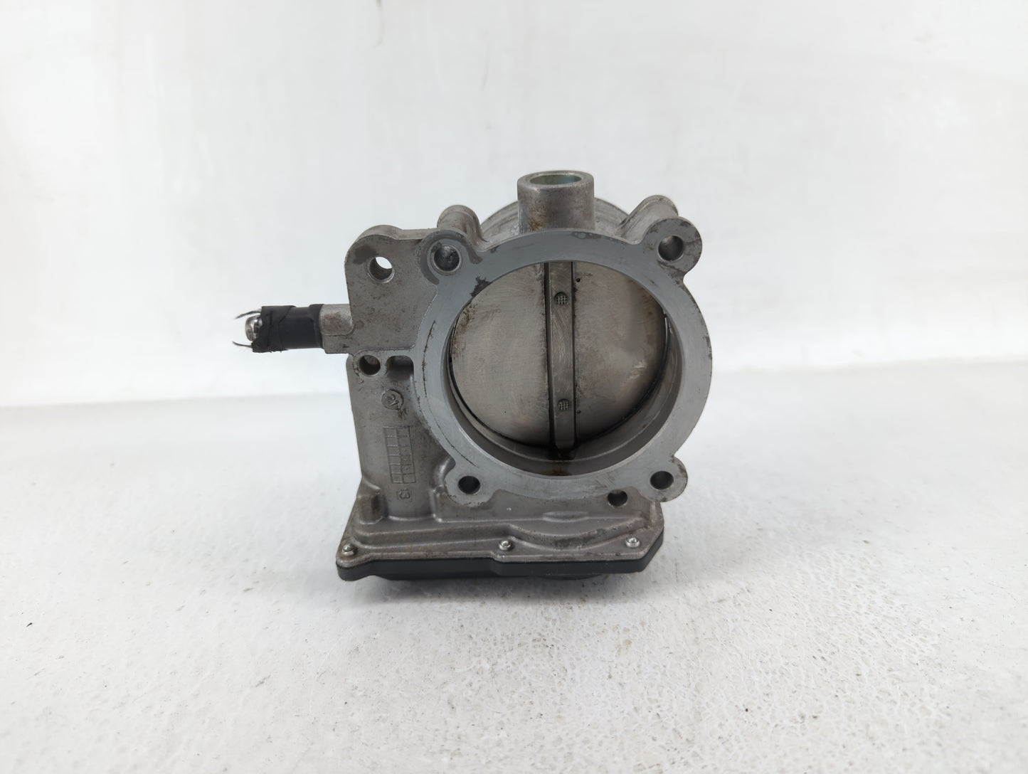 2013-2018 Hyundai Santa Fe Throttle Body P/N:35100-3CAA0 Fits Fits 2012 2013 2014 2015 2016 2017 2018 OEM Used Auto Parts - 