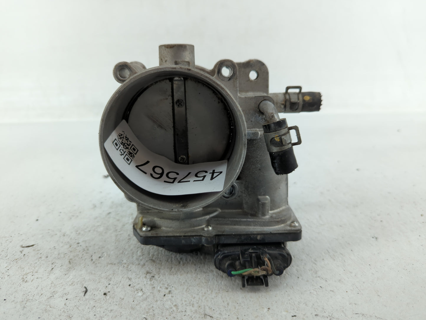 2013-2018 Hyundai Santa Fe Throttle Body P/N:35100-3CAA0 Fits Fits 2012 2013 2014 2015 2016 2017 2018 OEM Used Auto Parts - 