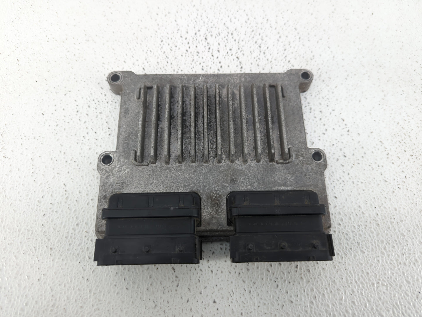 2017-2018 Hyundai Santa Fe PCM Engine Control Computer ECU ECM PCU OEM P/N:39110-3CDP0 39100-3CDP1 Fits Fits 2017 2018 OEM U