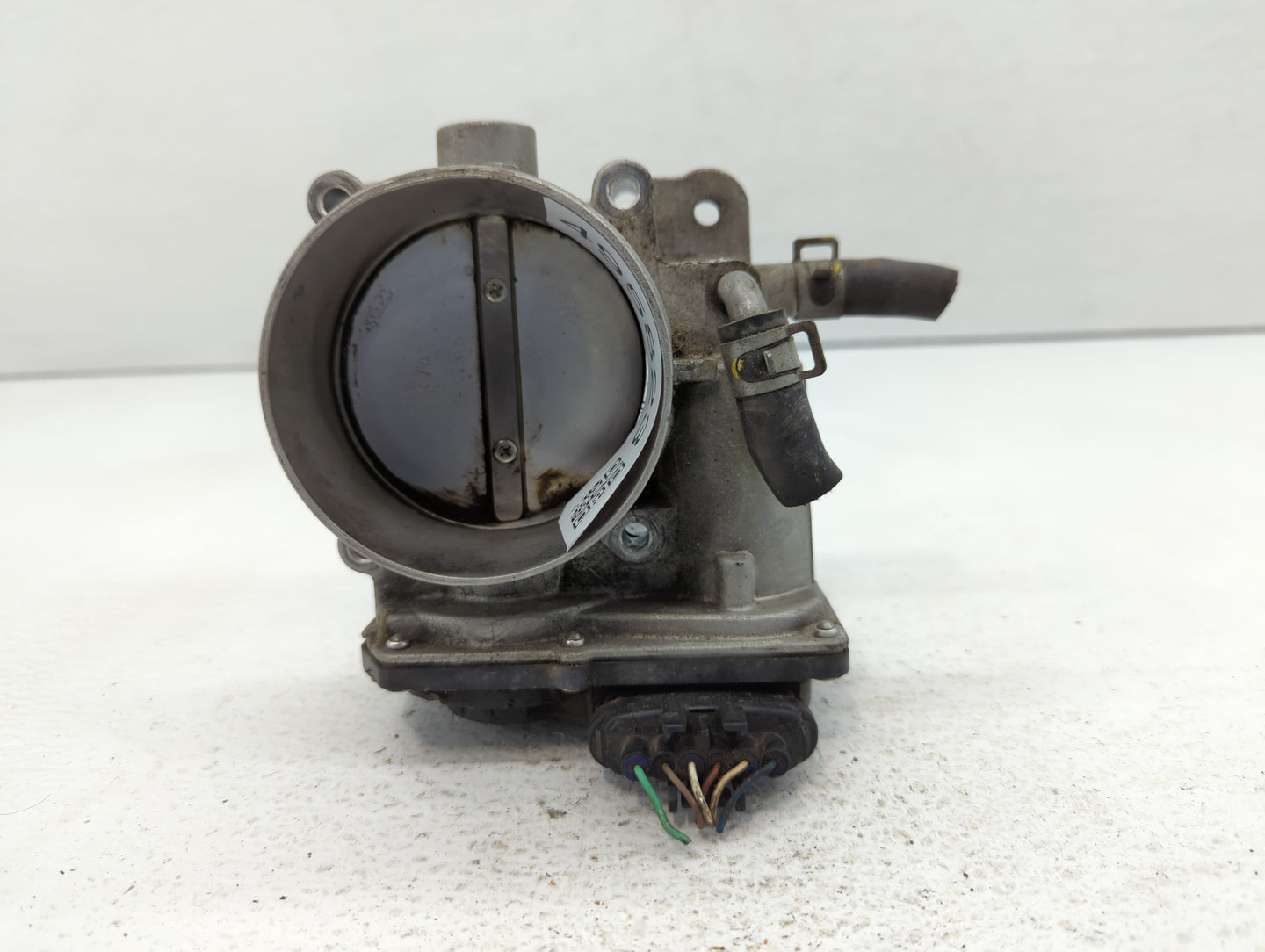 2013-2018 Hyundai Santa Fe Throttle Body P/N:35100-3CAAA0 Fits Fits 2012 2013 2014 2015 2016 2017 2018 OEM Used Auto Parts -