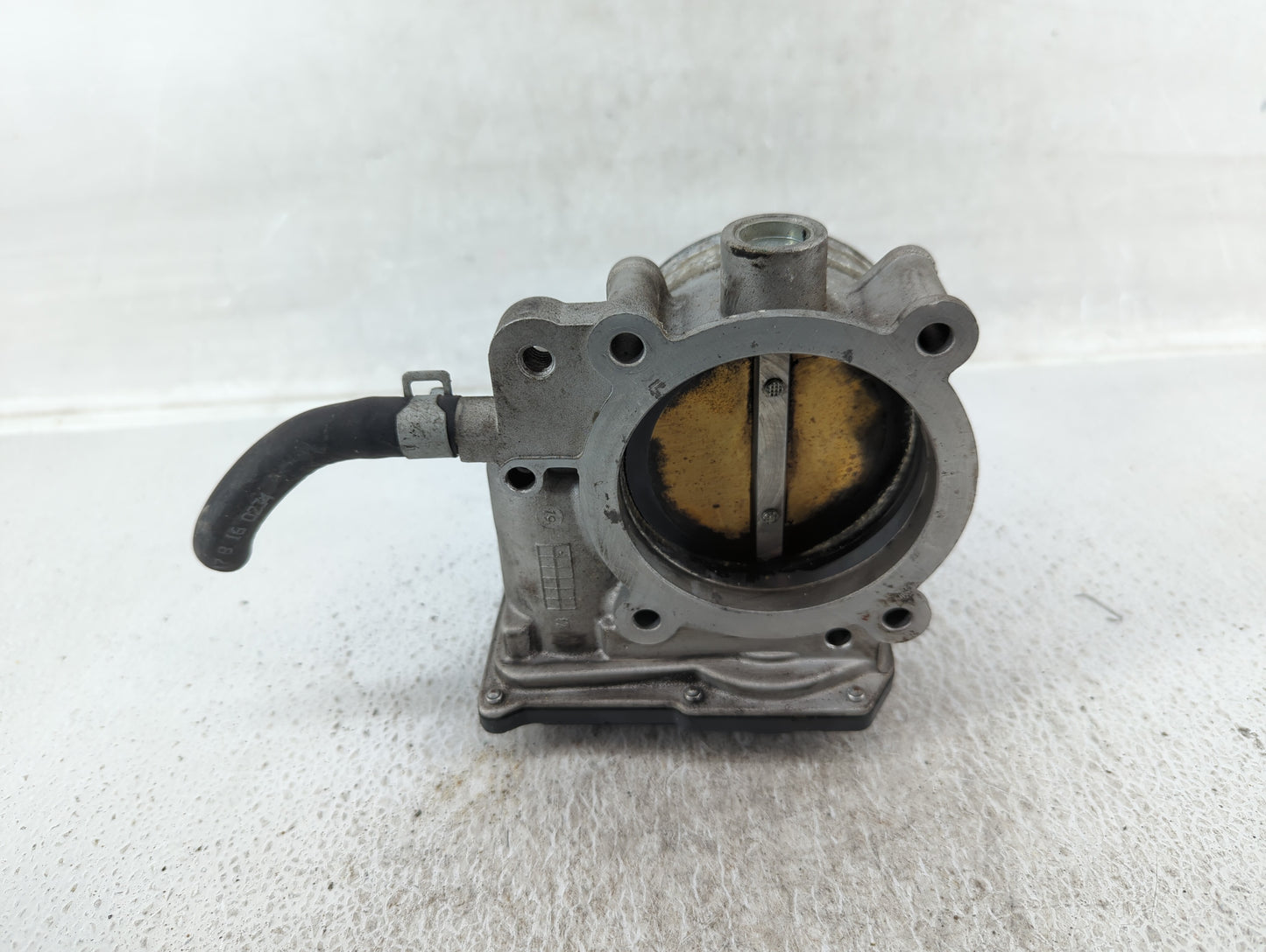 2019-2020 Hyundai Santa Fe Throttle Body P/N:35100-3CAA0 Fits Fits 2015 2016 2017 2018 2019 2020 2021 OEM Used Auto Parts - 