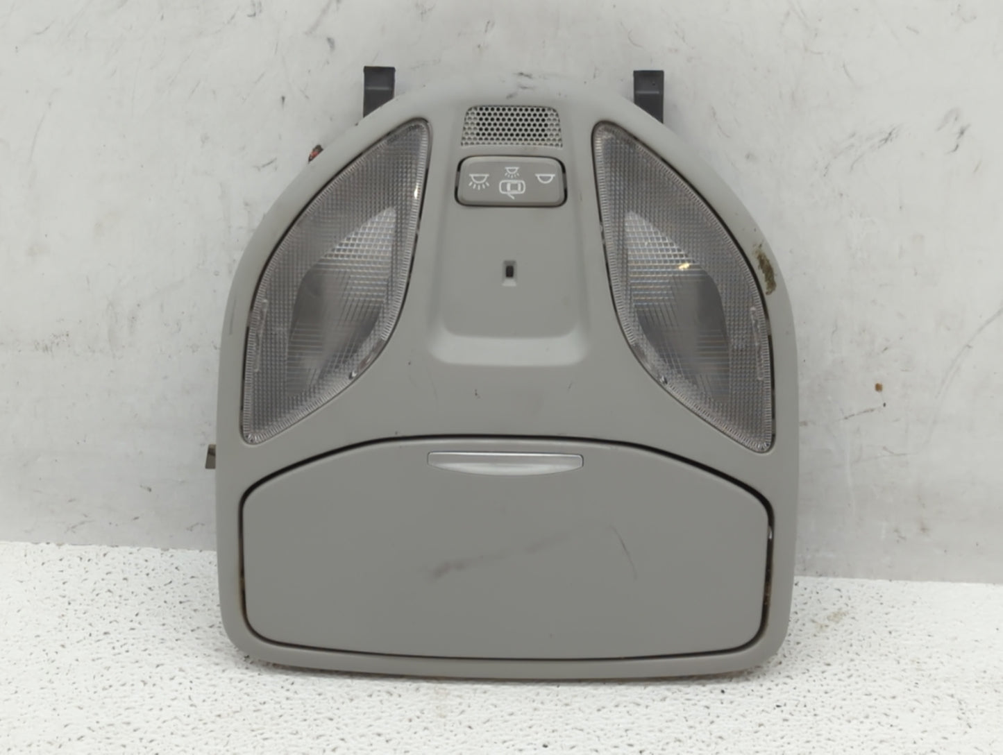 2017 Hyundai Santa Fe Overhead Roof Console - Oemusedautoparts1.com