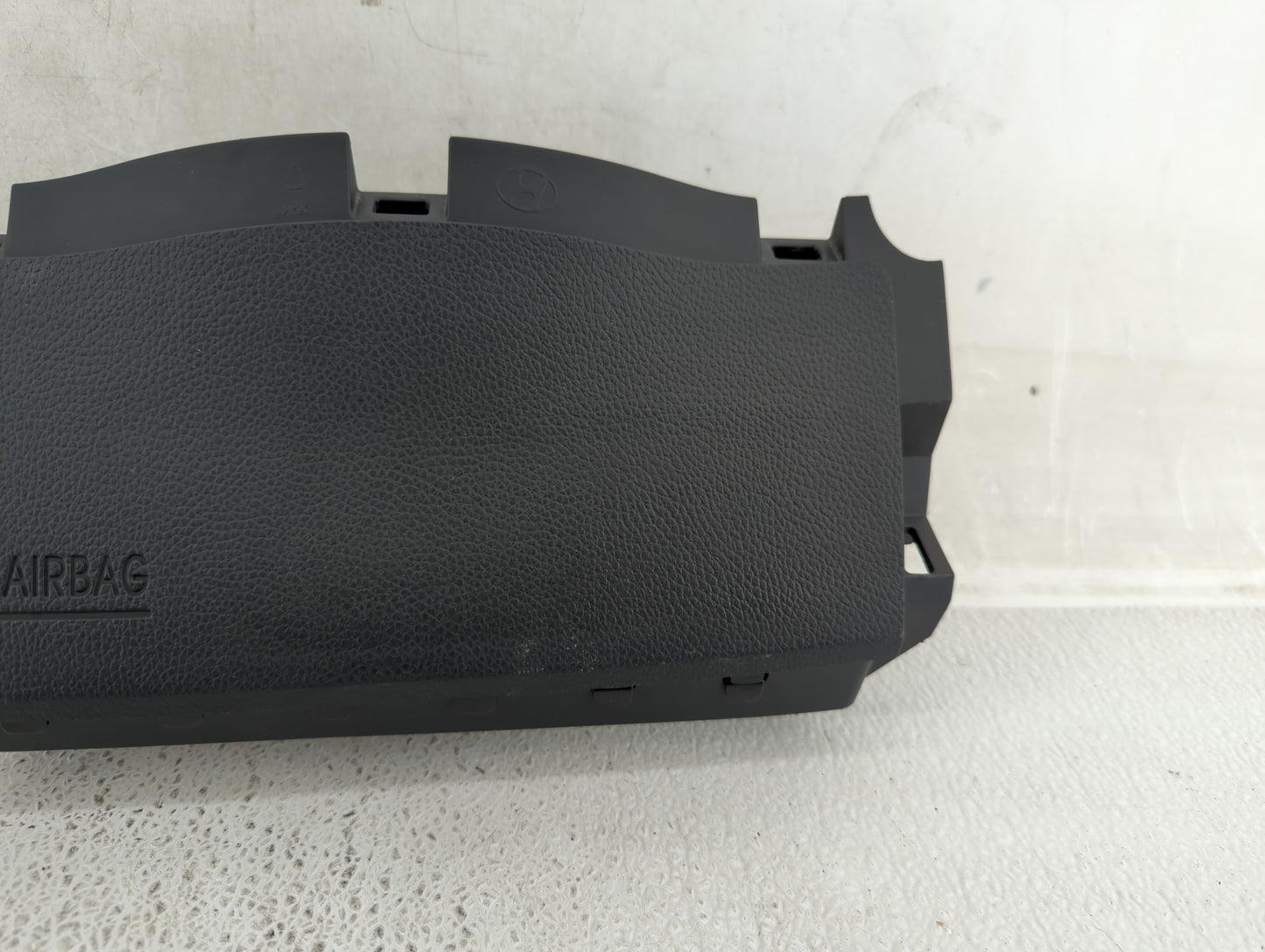 2013-2018 Hyundai Santa Fe Air Bag Passenger Right Dashboard Oem - Oemusedautoparts1.com