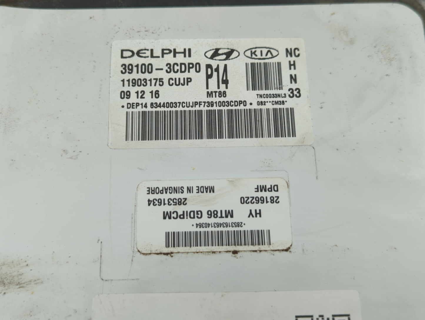 2017-2018 Hyundai Santa Fe PCM Engine Control Computer ECU ECM PCU OEM P/N:39100-3CDP0 Fits Fits 2017 2018 OEM Used Auto Par