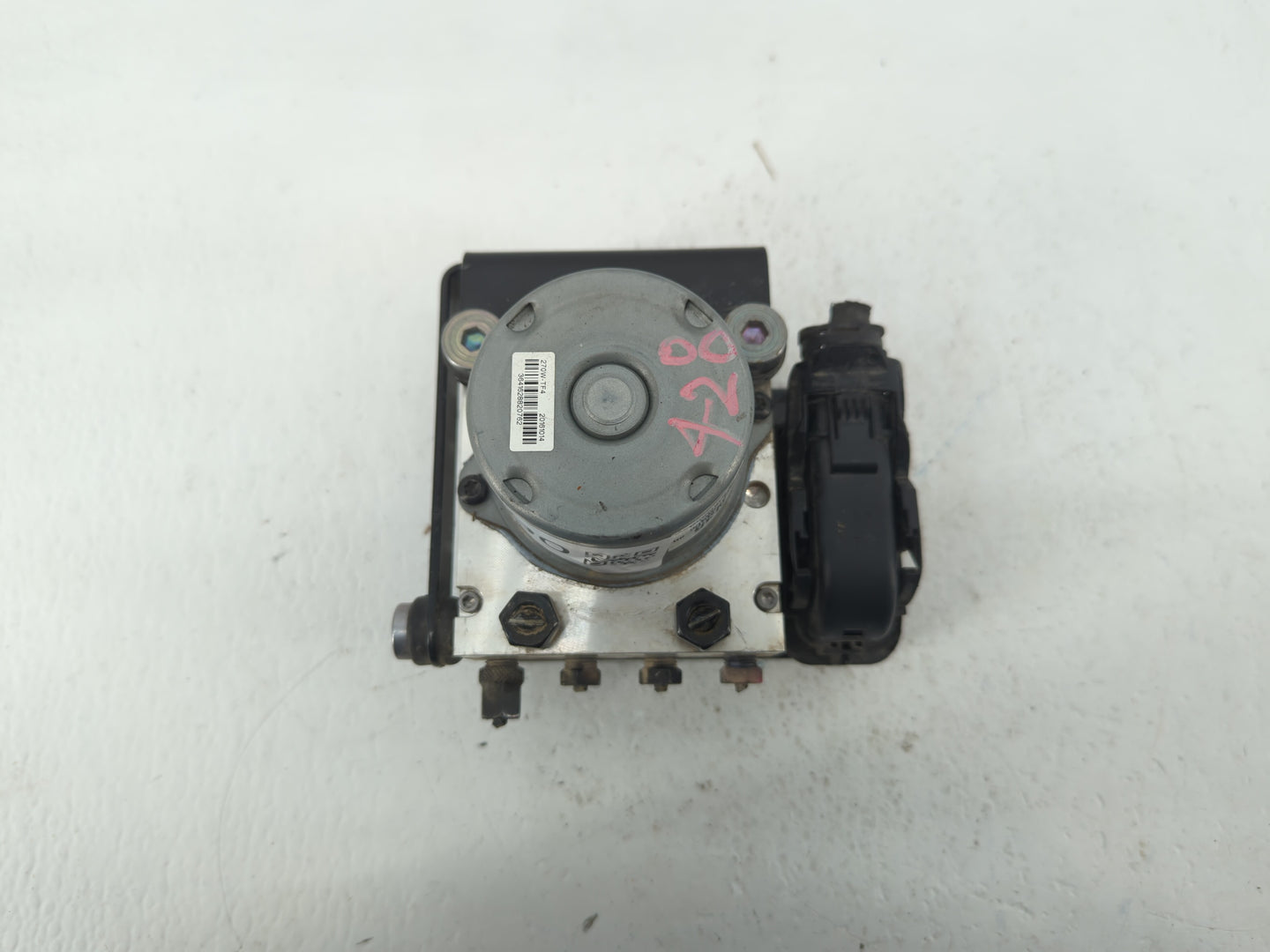 2017-2018 Hyundai Santa Fe ABS Pump Control Module Replacement P/N:58920-B8AC0 Fits Fits 2017 2018 OEM Used Auto Parts - Oem