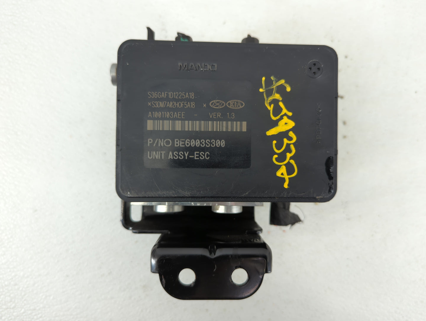 2017-2018 Hyundai Santa Fe ABS Pump Control Module Replacement P/N:58920-4Z300 Fits Fits 2017 2018 OEM Used Auto Parts - Oem