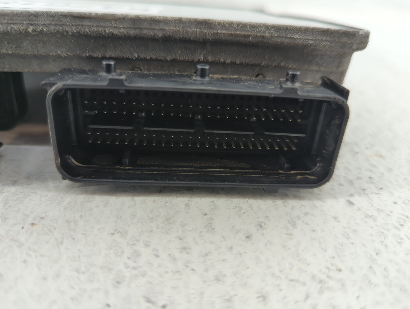 2017-2018 Hyundai Santa Fe PCM Engine Control Computer ECU ECM PCU OEM P/N:28531634 39100-3CDP0 Fits Fits 2017 2018 OEM Used