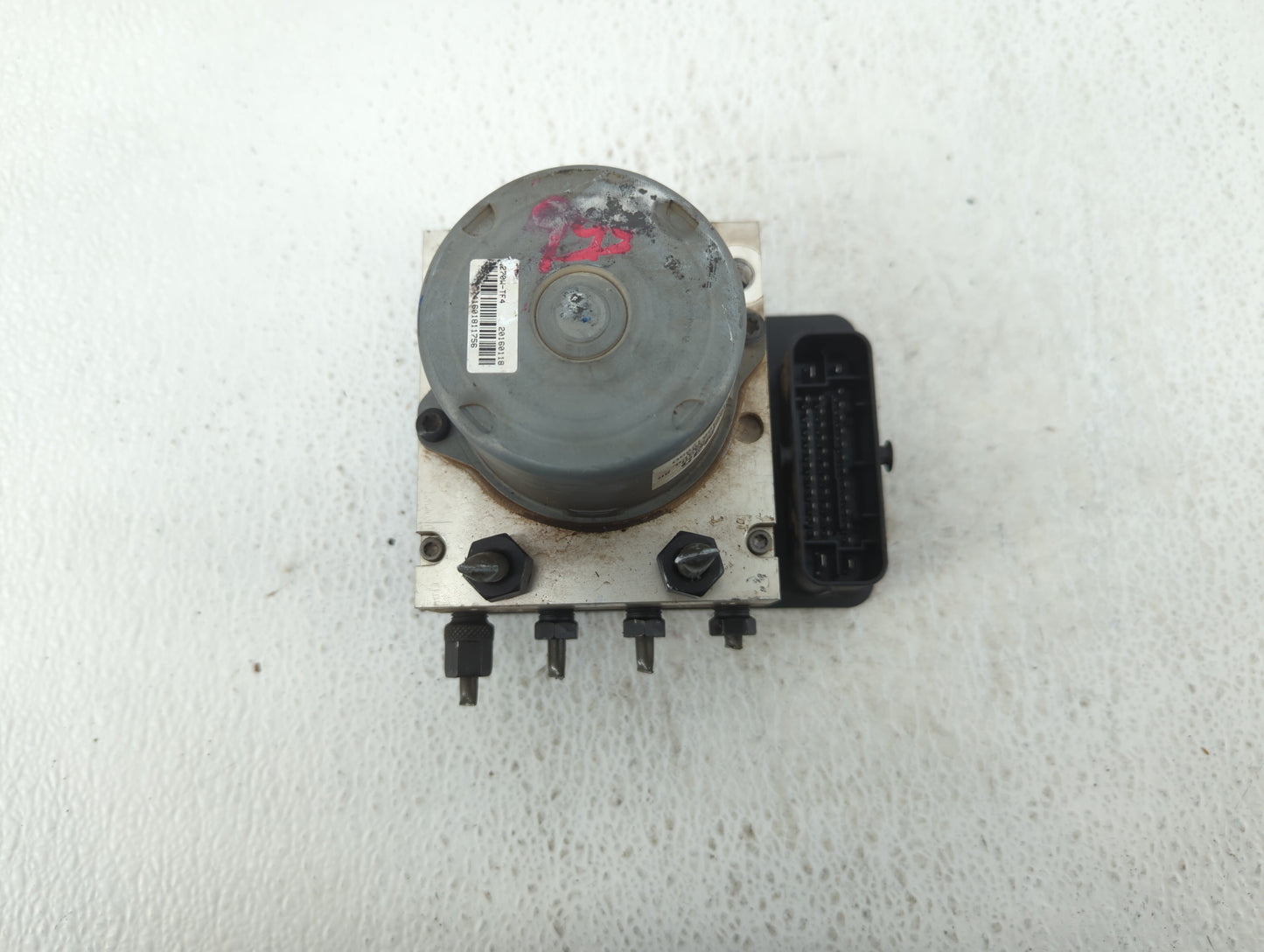 2017-2018 Hyundai Santa Fe ABS Pump Control Module Replacement P/N:58920-B8AC0 Fits Fits 2017 2018 OEM Used Auto Parts - Oem