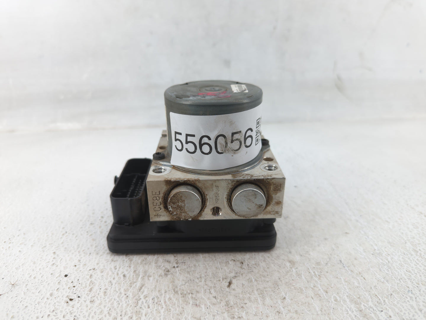 2017-2018 Hyundai Santa Fe ABS Pump Control Module Replacement P/N:58920-B8AC0 Fits Fits 2017 2018 OEM Used Auto Parts - Oem