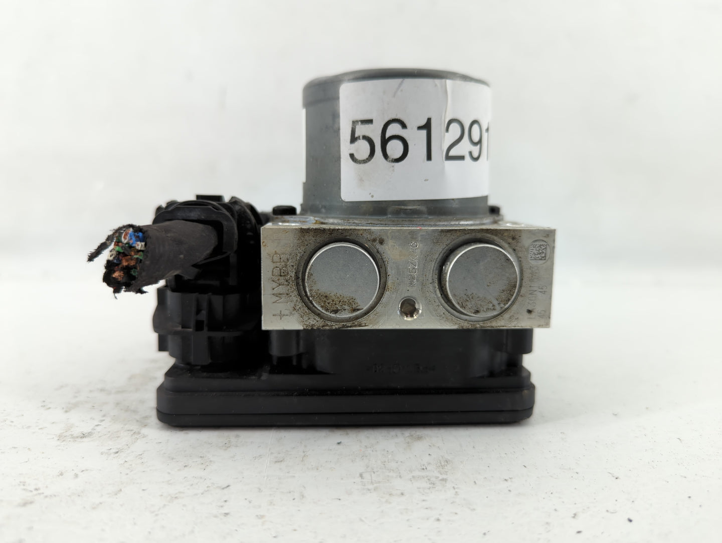 2017-2018 Hyundai Santa Fe ABS Pump Control Module Replacement P/N:58920-B8AC0 Fits Fits 2017 2018 OEM Used Auto Parts - Oem