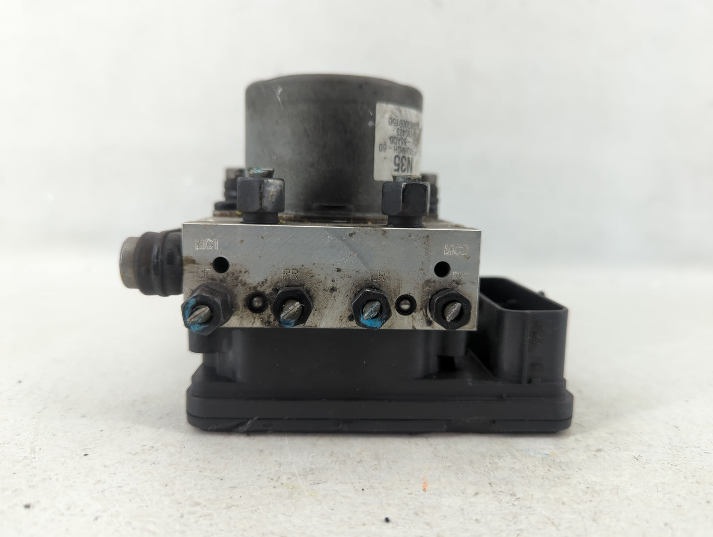 2017-2018 Hyundai Santa Fe ABS Pump Control Module Replacement P/N:58920-B8AC0 Fits Fits 2017 2018 OEM Used Auto Parts - Oem