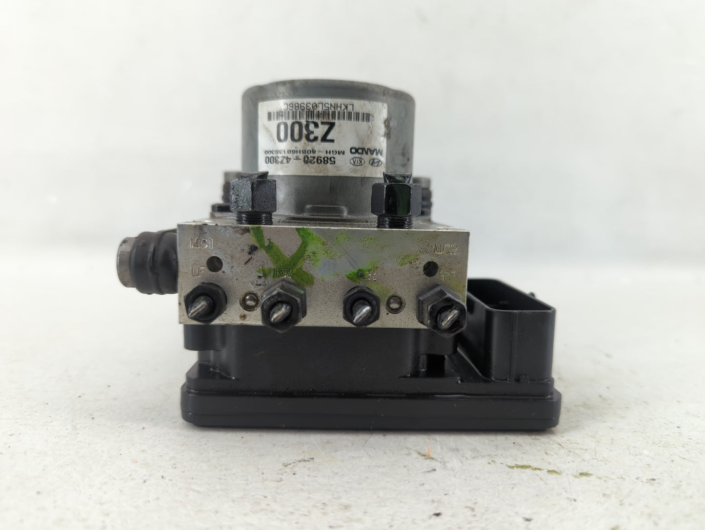2017-2018 Hyundai Santa Fe ABS Pump Control Module Replacement P/N:58920-4Z300 Fits Fits 2017 2018 OEM Used Auto Parts - Oem