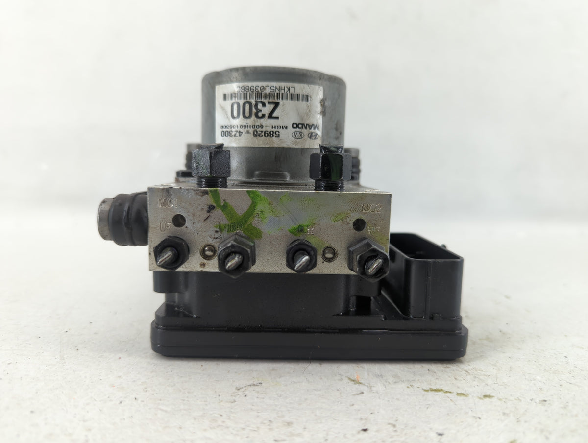2017-2018 Hyundai Santa Fe Anti-Lock Brake ABS Pump Module Actuator OEM P/N:58920-4Z300 Fits Fits 2017 2018 OEM Used Auto Pa