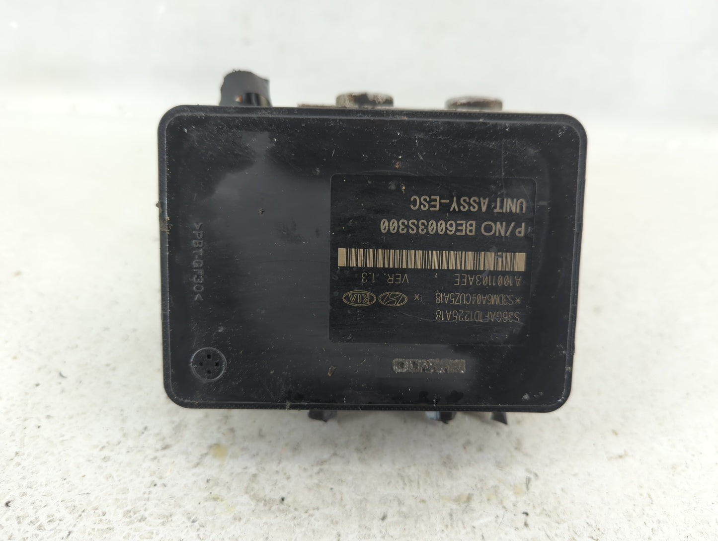 2017-2018 Hyundai Santa Fe ABS Pump Control Module Replacement P/N:58920-4Z300 Fits Fits 2017 2018 OEM Used Auto Parts - Oem