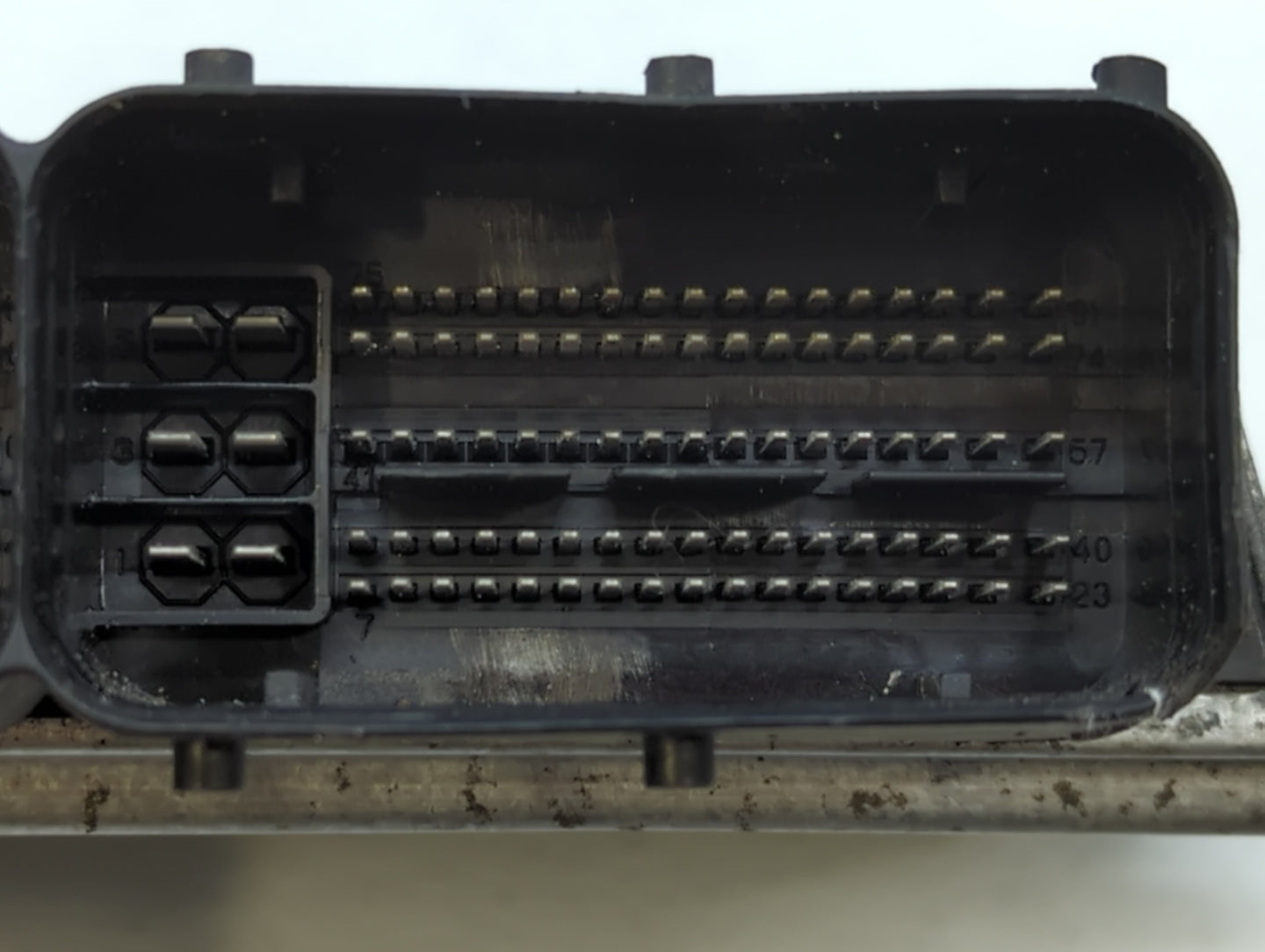 2017 Hyundai Santa Fe PCM Engine Control Computer ECU ECM PCU OEM P/N:39100-2GKP0 39130-2GKP0, 39130-2GKR0, 39100-2GKR0 Fits