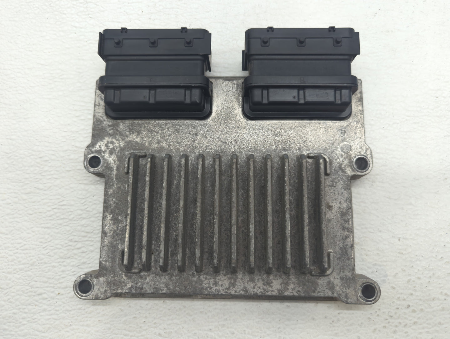 2017-2018 Hyundai Santa Fe PCM Engine Control Computer ECU ECM PCU OEM P/N:28531634 28166220 Fits Fits 2017 2018 OEM Used Au