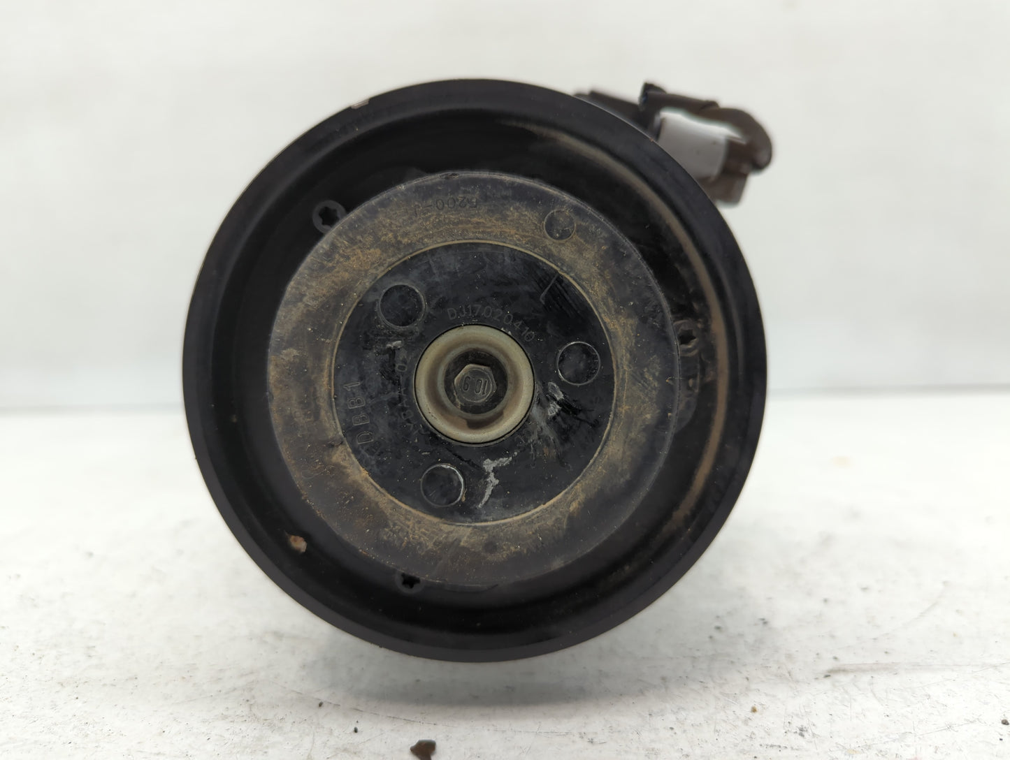 2017 Hyundai Santa Fe Air Conditioning A/c Ac Compressor Oem - Oemusedautoparts1.com