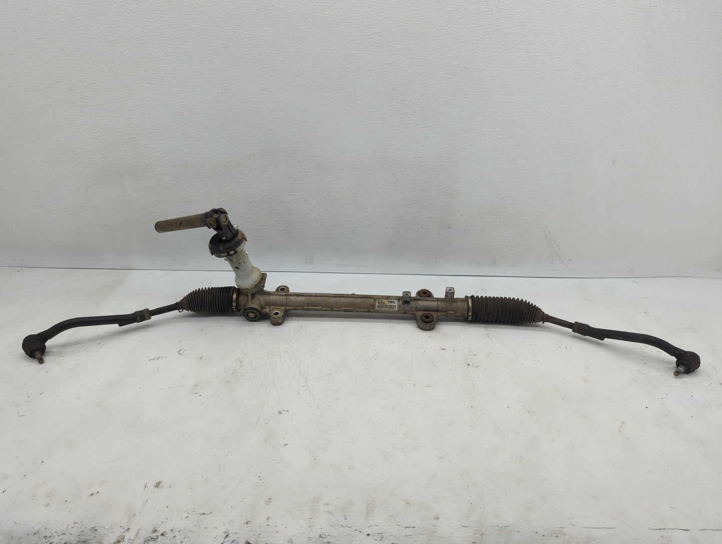 2017-2018 Hyundai Santa Fe Rack and Pinion Steering Gear P/N:565003W300 Fits Fits 2017 2018 OEM Used Auto Parts - Oemusedaut