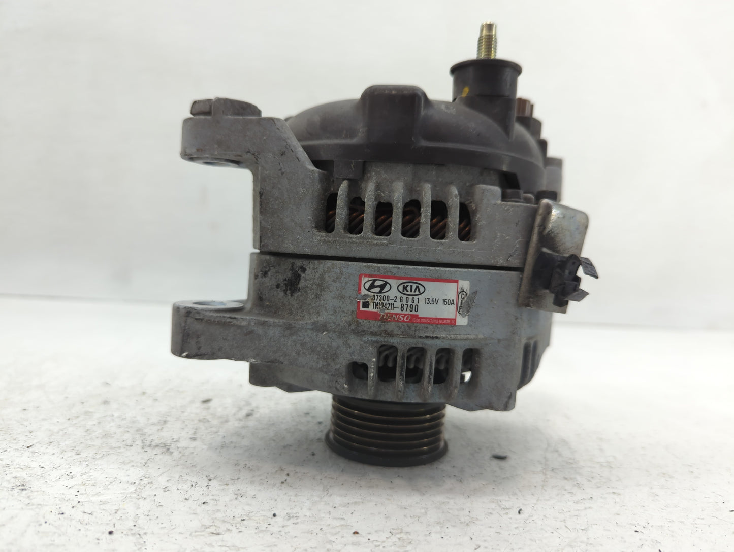 2019-2020 Hyundai Santa Fe Alternator Replacement Generator Charging Assembly Engine OEM P/N:37300-2G061 Fits OEM Used Auto 