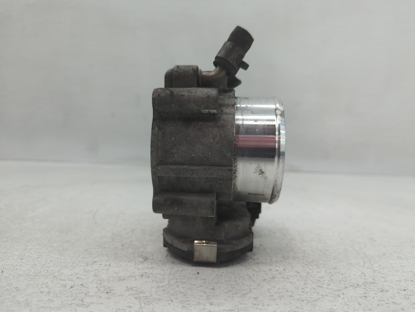 2019-2020 Hyundai Santa Fe Throttle Body P/N:0 280 750 618 35100-2G600 Fits Fits 2015 2016 2017 2018 2019 2020 2021 OEM Used