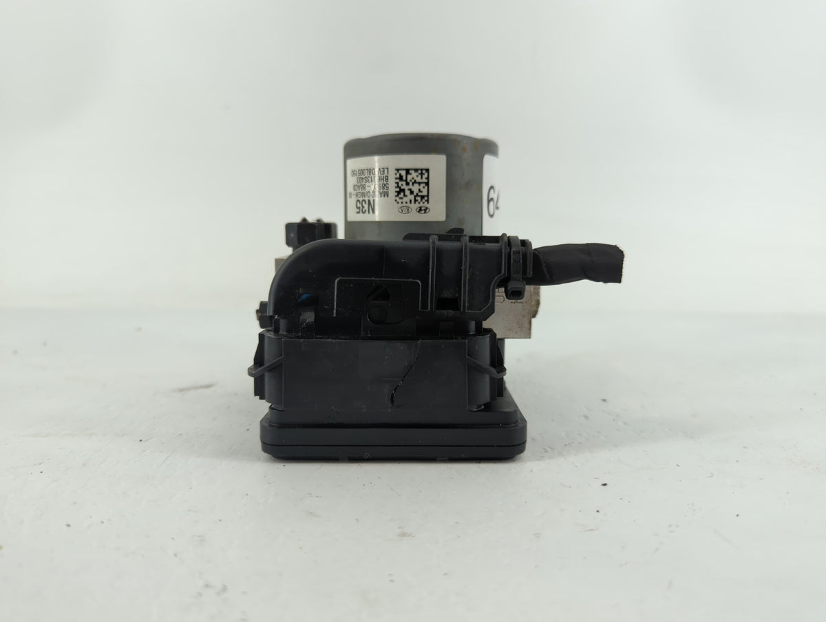 2017-2018 Hyundai Santa Fe Anti-Lock Brake ABS Pump Module Actuator OEM P/N:58920-B8AC0 Fits Fits 2017 2018 OEM Used Auto Pa