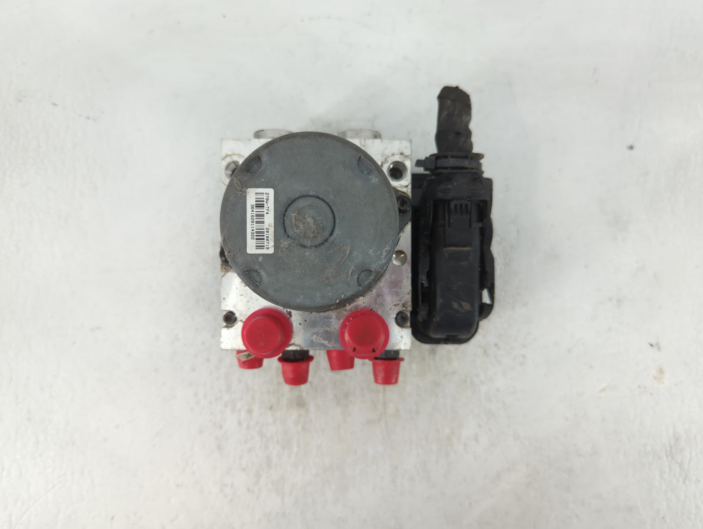 2017-2018 Hyundai Santa Fe ABS Pump Control Module Replacement P/N:58920-4Z300 Fits Fits 2017 2018 OEM Used Auto Parts - Oem
