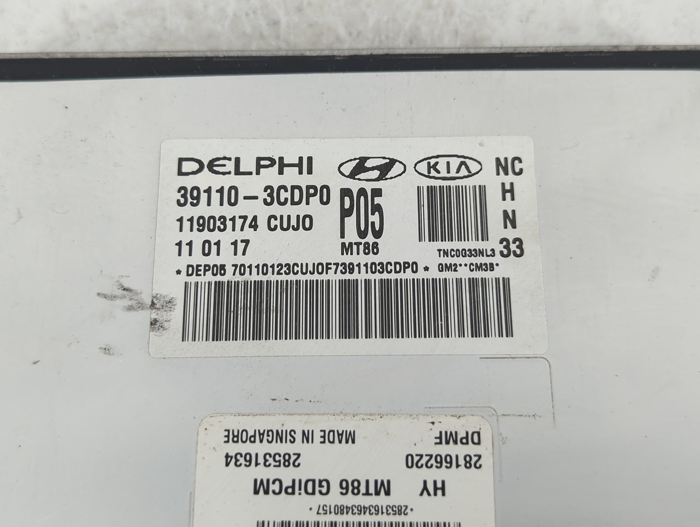 2017-2018 Hyundai Santa Fe PCM Engine Control Computer ECU ECM PCU OEM P/N:39100-3CDP0 Fits Fits 2017 2018 OEM Used Auto Par