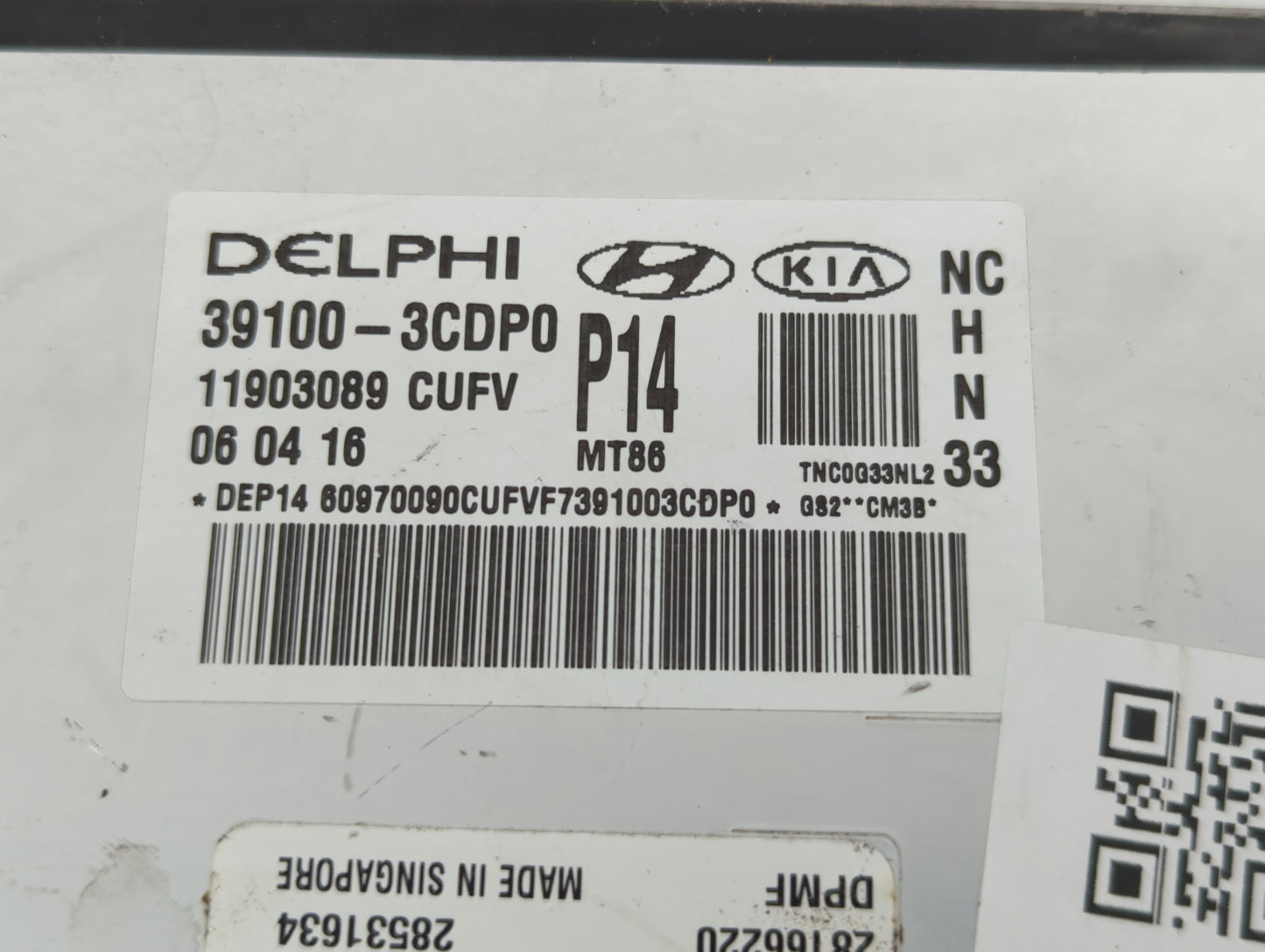2017-2018 Hyundai Santa Fe PCM Engine Control Computer ECU ECM PCU OEM P/N:28166220 39100-3CDP0 Fits Fits 2017 2018 OEM Used