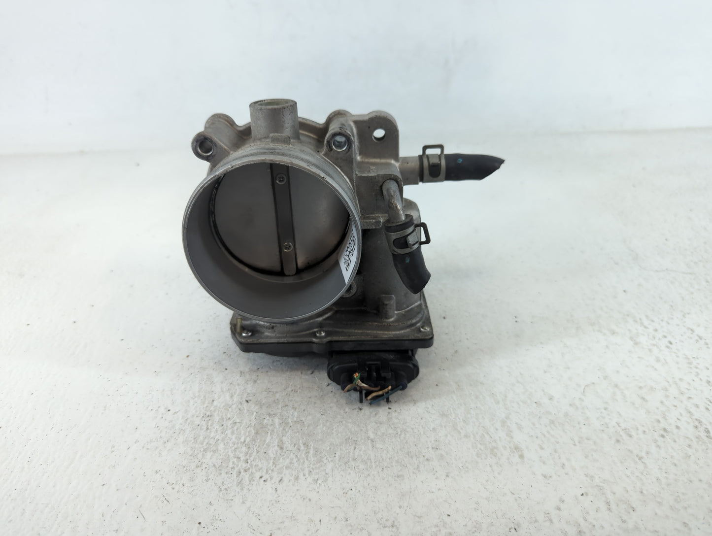 2013-2018 Hyundai Santa Fe Throttle Body P/N:35100-3CAA0 Fits Fits 2012 2013 2014 2015 2016 2017 2018 OEM Used Auto Parts - 