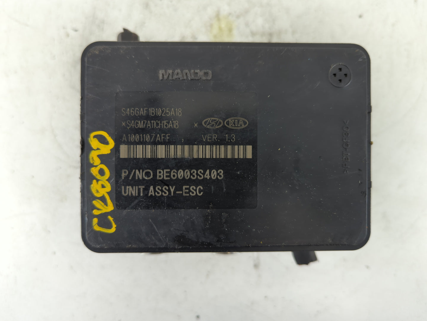 2017-2018 Hyundai Santa Fe ABS Pump Control Module Replacement P/N:58920-B8AC0 Fits Fits 2017 2018 OEM Used Auto Parts - Oem