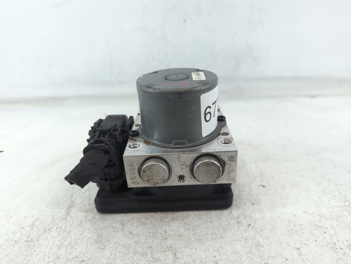 2017-2018 Hyundai Santa Fe ABS Pump Control Module Replacement P/N:58920-B8AC0 Fits Fits 2017 2018 OEM Used Auto Parts - Oem