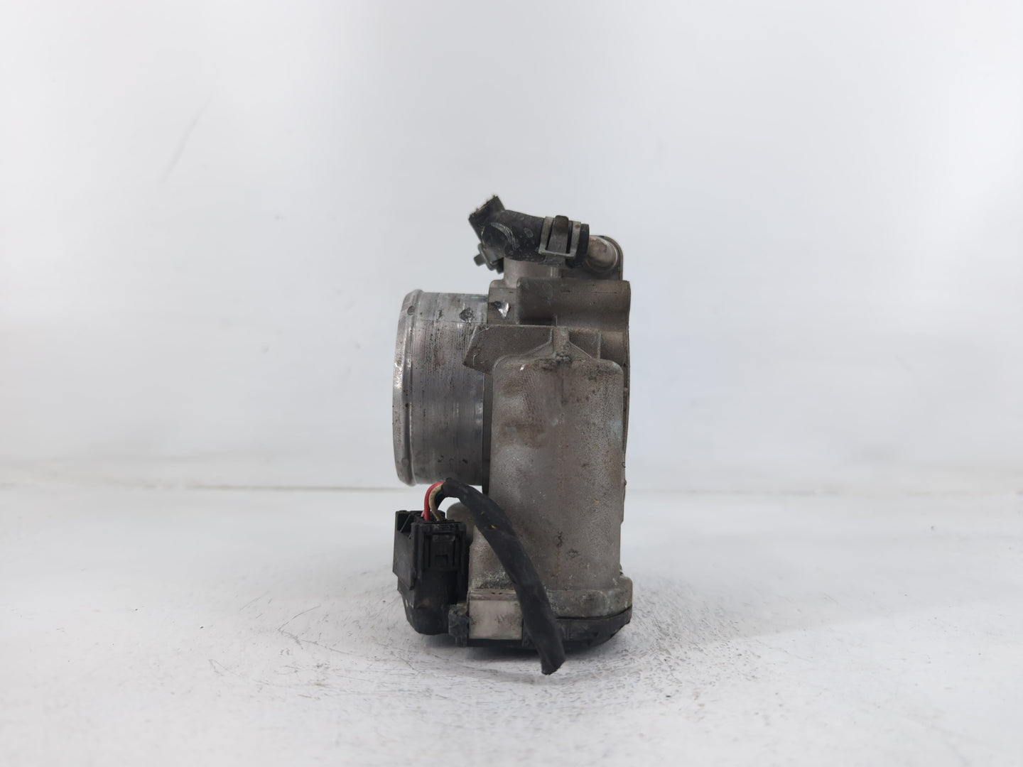 2019-2020 Hyundai Santa Fe Throttle Body P/N:0 280 750 618 35100-2G600 Fits Fits 2015 2016 2017 2018 2019 2020 2021 OEM Used