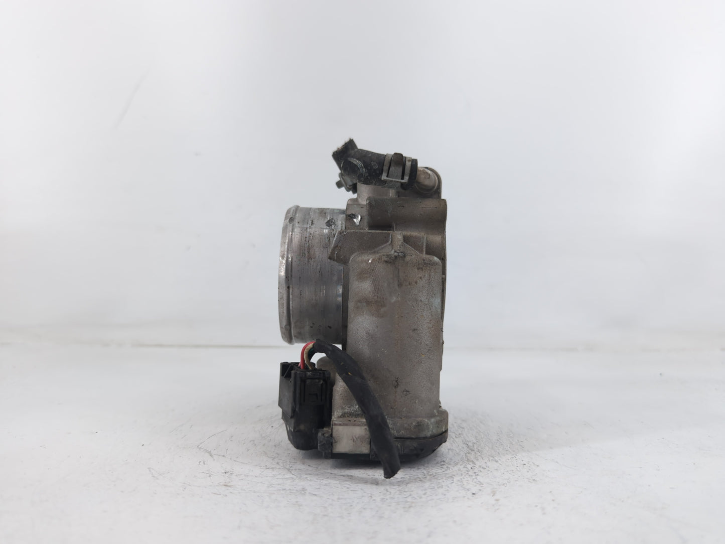 2019-2020 Hyundai Santa Fe Throttle Body P/N:0 280 750 618 35100-2G600 Fits Fits 2015 2016 2017 2018 2019 2020 2021 OEM Used