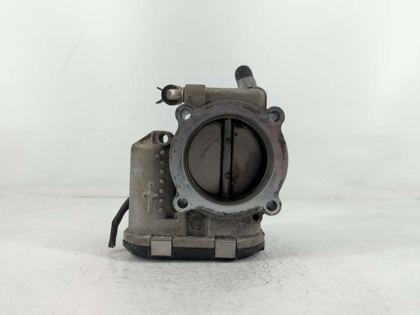 2019-2020 Hyundai Santa Fe Throttle Body P/N:0 280 750 618 35100-2G600 Fits Fits 2015 2016 2017 2018 2019 2020 2021 OEM Used
