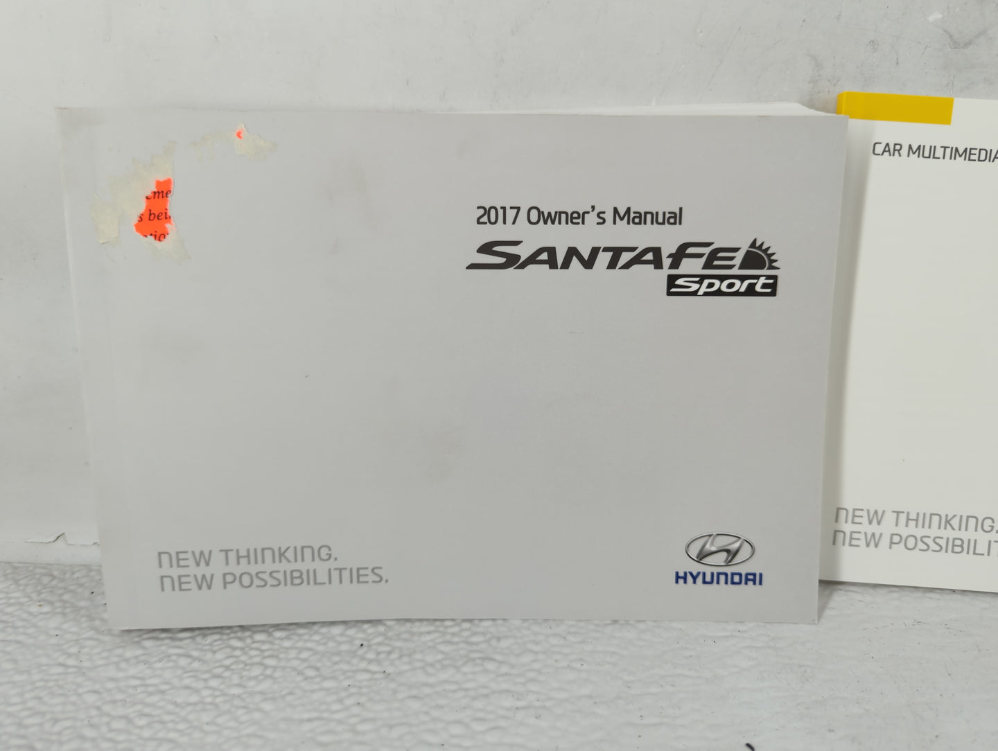 2017 Hyundai Santa Fe Owners Manual Book Guide P/N:HZW0-EU60G OEM Used Auto Parts - Oemusedautoparts1.com
