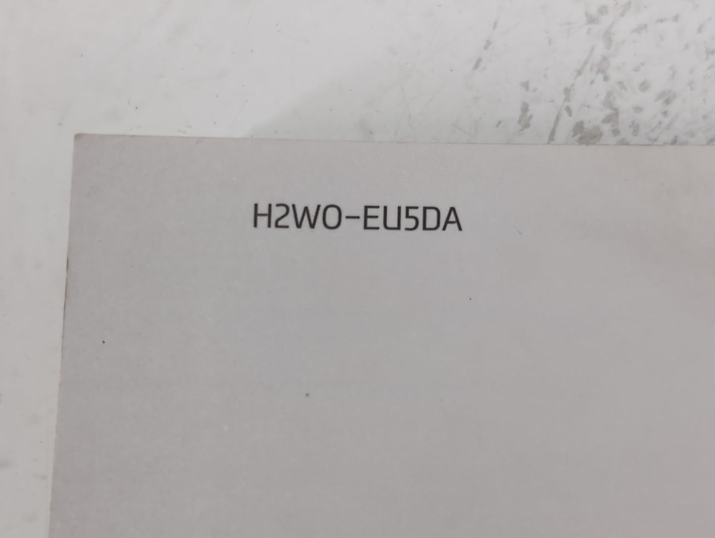 2017 Hyundai Santa Fe Owners Manual Book Guide P/N:H2W0-EU5DA OEM Used Auto Parts - Oemusedautoparts1.com