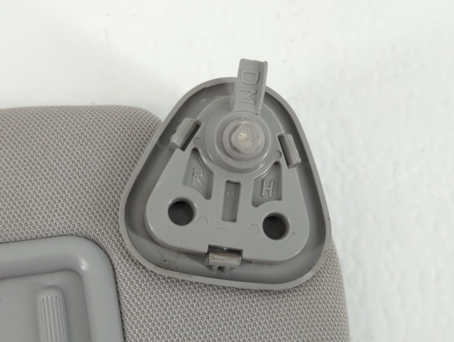 2013-2019 Hyundai Santa Fe Sun Visor Shade Replacement Driver Left Mirror Fits Fits 2013 2014 2015 2016 2017 2018 2019 OEM U