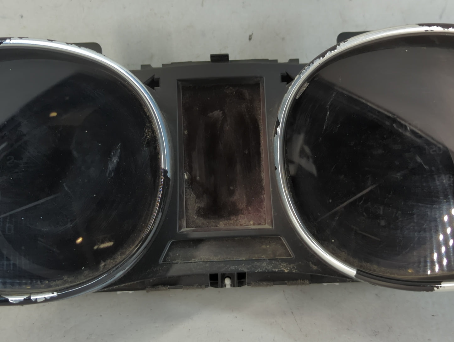 2017-2018 Hyundai Santa Fe Instrument Cluster Speedometer Gauges P/N:94031-B8170UU5 Fits Fits 2017 2018 OEM Used Auto Parts 