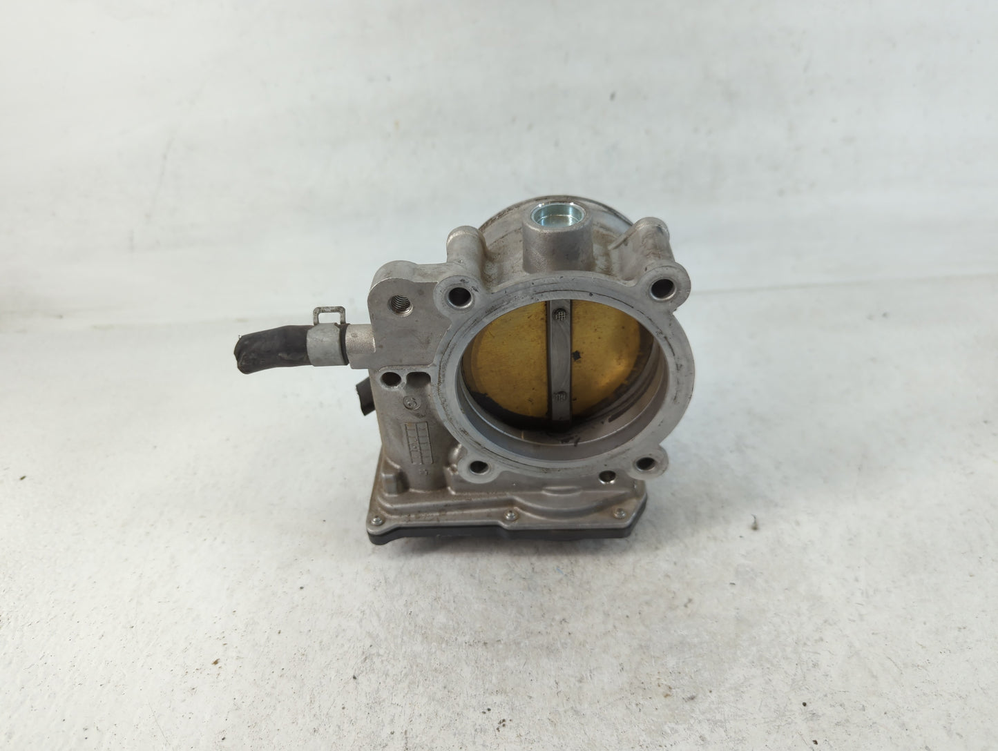 2019-2020 Hyundai Santa Fe Throttle Body P/N:35100-3CAA0 Fits Fits 2015 2016 2017 2018 2019 2020 2021 OEM Used Auto Parts - 