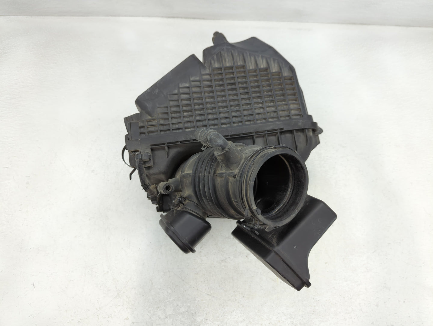 2013-2018 Hyundai Santa Fe Air Cleaner Intake-duct Hose Tube - Oemusedautoparts1.com