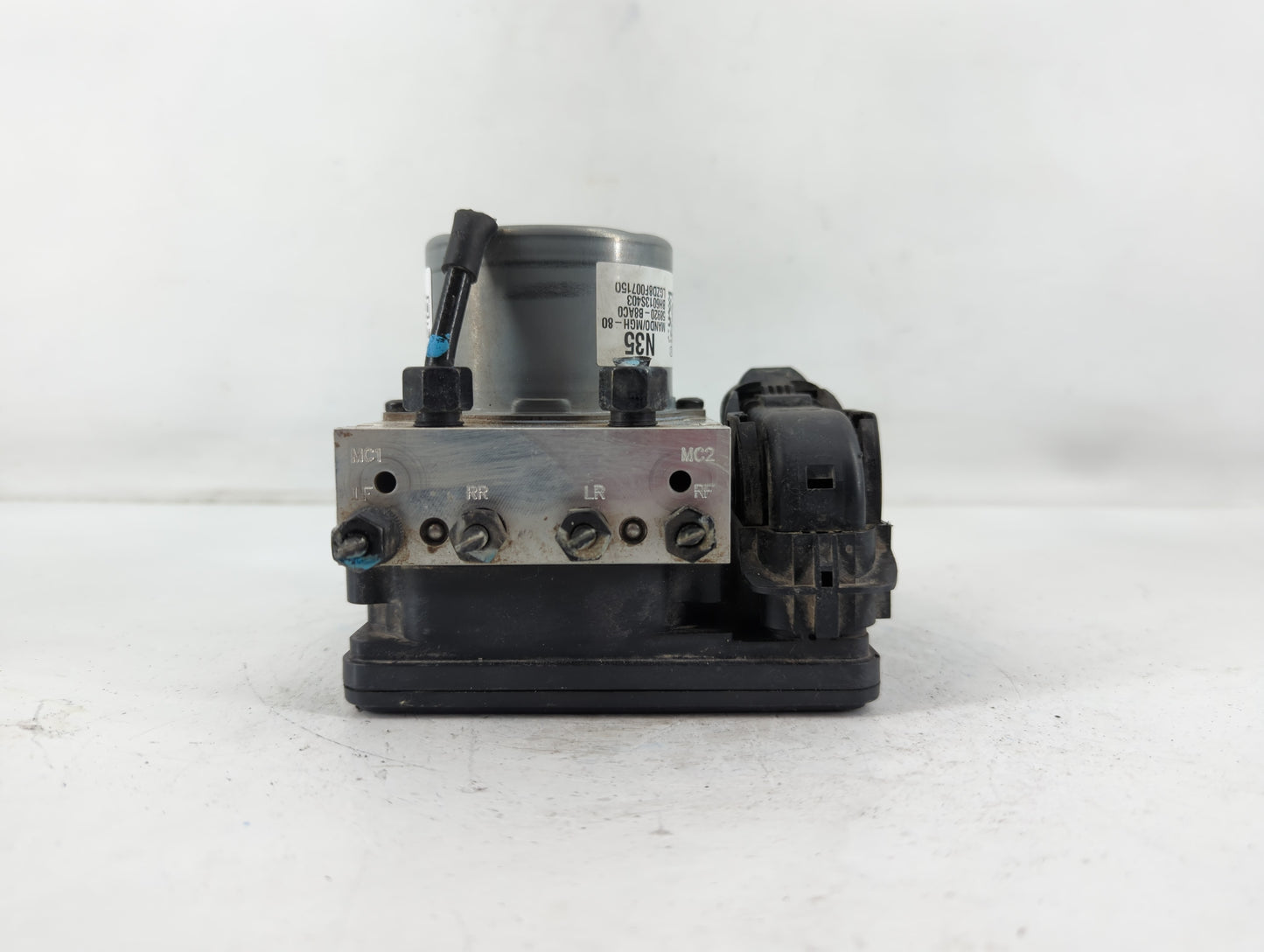 2017-2018 Hyundai Santa Fe ABS Pump Control Module Replacement P/N:58920-B8AC0 Fits Fits 2017 2018 OEM Used Auto Parts - Oem