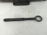 2017 Hyundai Santa Fe Spare Scissor Car Jack 784003 - Oemusedautoparts1.com