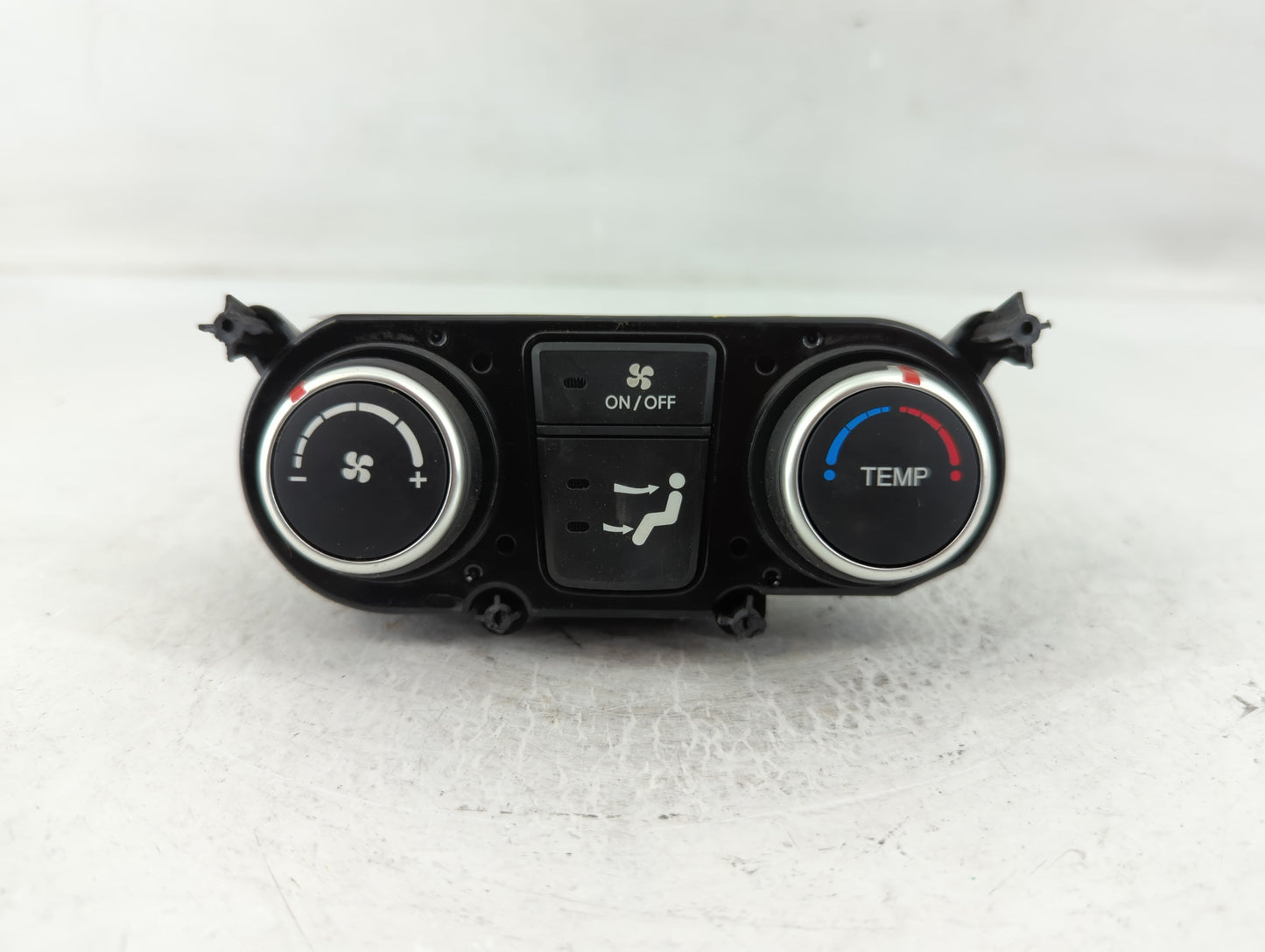 2013-2018 Hyundai Santa Fe Climate Control Module Temperature AC/Heater Replacement Fits Fits 2013 2014 2015 2016 2017 2018 