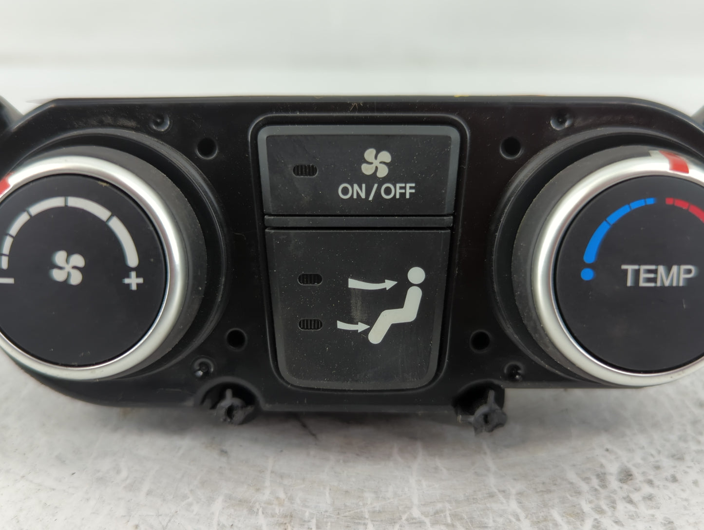 2013-2018 Hyundai Santa Fe Climate Control Module Temperature AC/Heater Replacement Fits Fits 2013 2014 2015 2016 2017 2018 