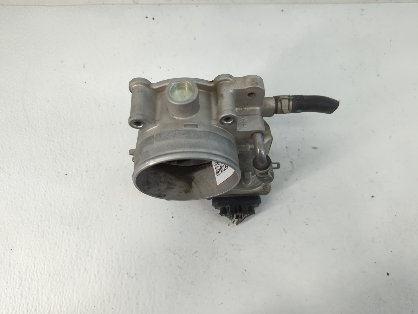 2013-2018 Hyundai Santa Fe Throttle Body P/N:35100-3CAA Fits Fits 2012 2013 2014 2015 2016 2017 2018 OEM Used Auto Parts - O