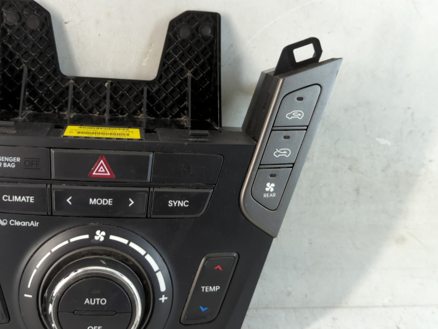 2017-2018 Hyundai Santa Fe Climate Control Module Temperature AC/Heater Replacement P/N:97250-B8EF0NN5 Fits Fits 2017 2018 O