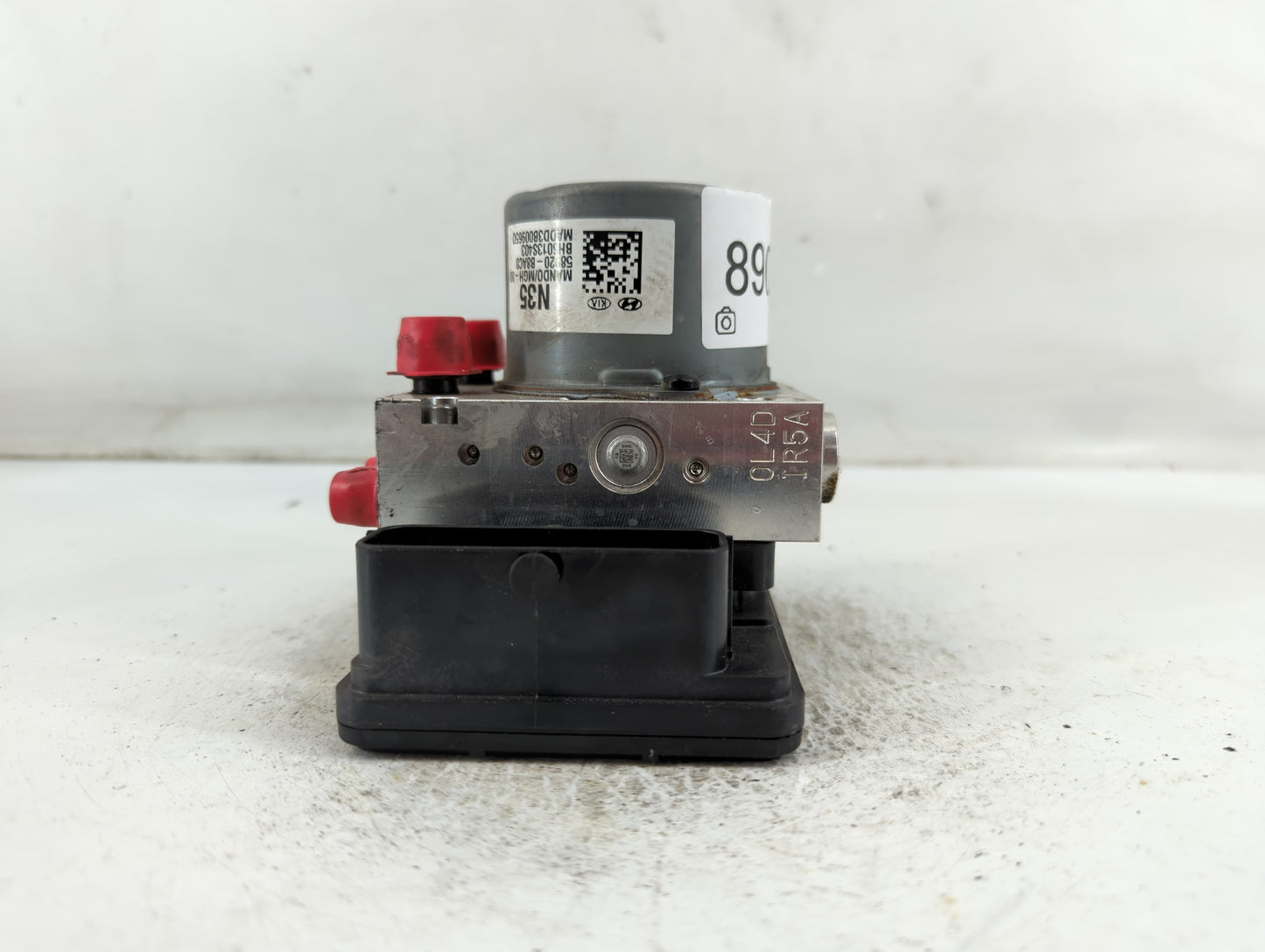 2017-2018 Hyundai Santa Fe ABS Pump Control Module Replacement P/N:58920-B8AC0 Fits Fits 2017 2018 OEM Used Auto Parts - Oem