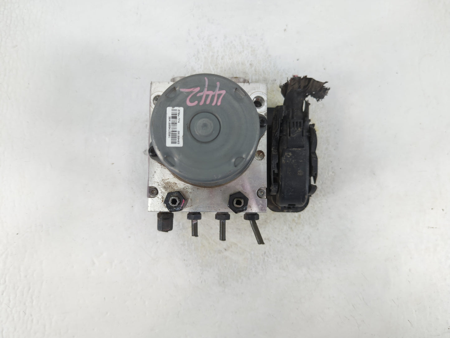 2017 Hyundai Santa Fe ABS Pump Control Module Replacement P/N:58920-B8AC0 Fits OEM Used Auto Parts - Oemusedautoparts1.com